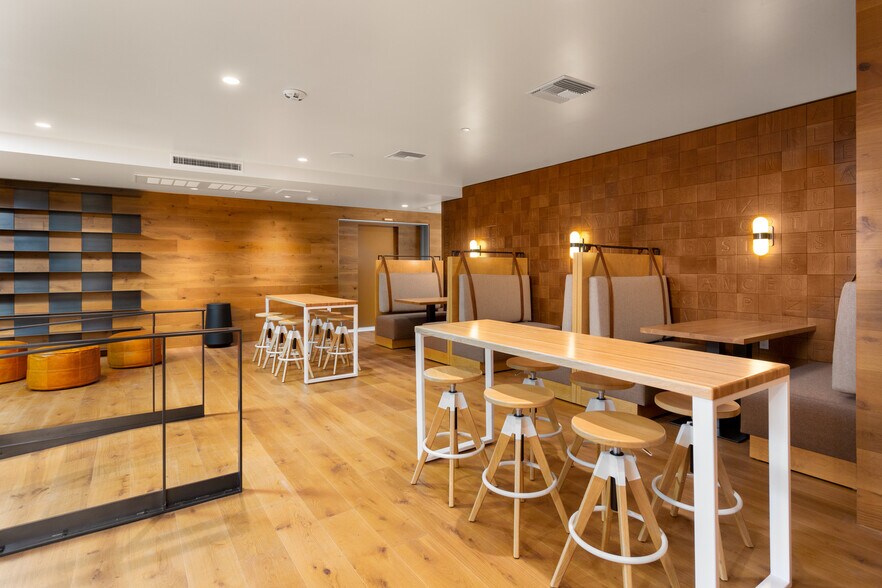 More Photos Of 185 S State College Blvd, Brea Apartments For Lease