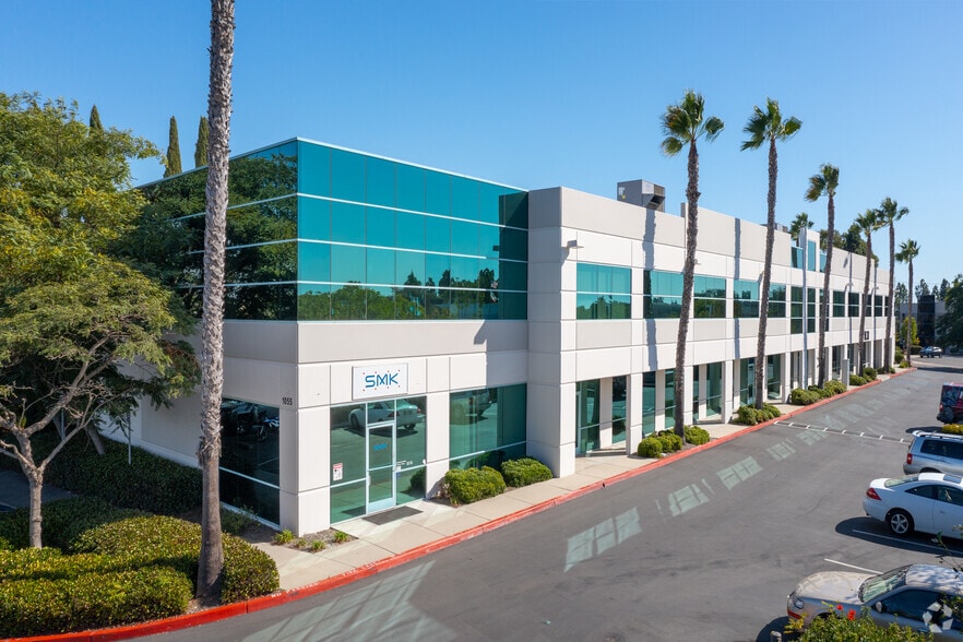 Primary Photo Of 1057 Tierra del Rey, Chula Vista Flex For Lease
