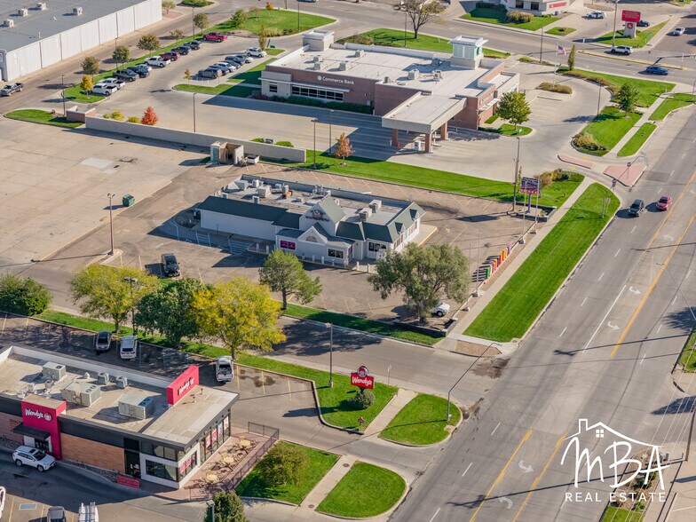More Photos Of 1505 E Kansas Ave, Garden City Restaurant For Sale
