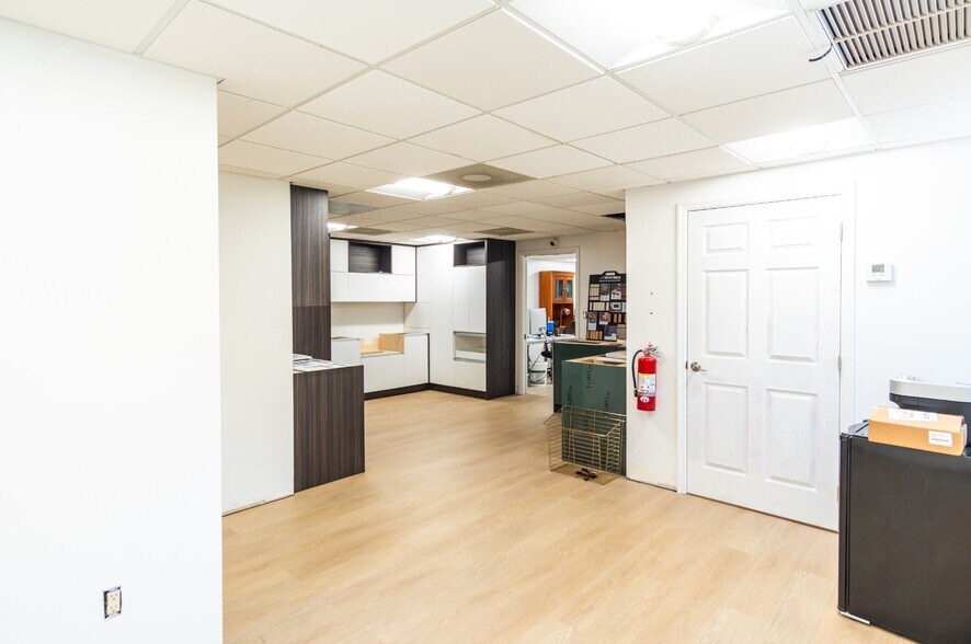 More Photos Of 13288 SW 120th St, Miami Manufacturing For Sale