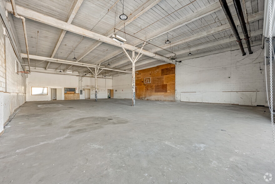 More Photos Of 1129-1199 Willingham Dr, East Point Warehouse For Lease