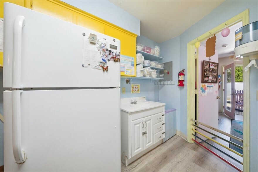 More Photos Of 1330 Knox McRae Dr, Titusville Schools For Sale