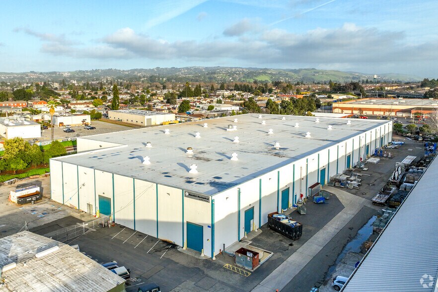 More Photos Of 22302 Hathaway Ave, Hayward Warehouse For Lease