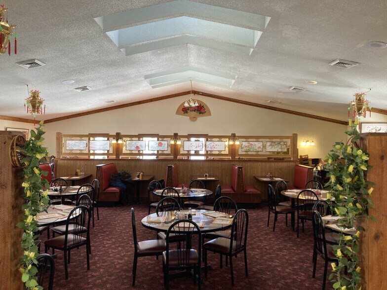 More Photos Of 1623 London Rd, Duluth Restaurant For Sale