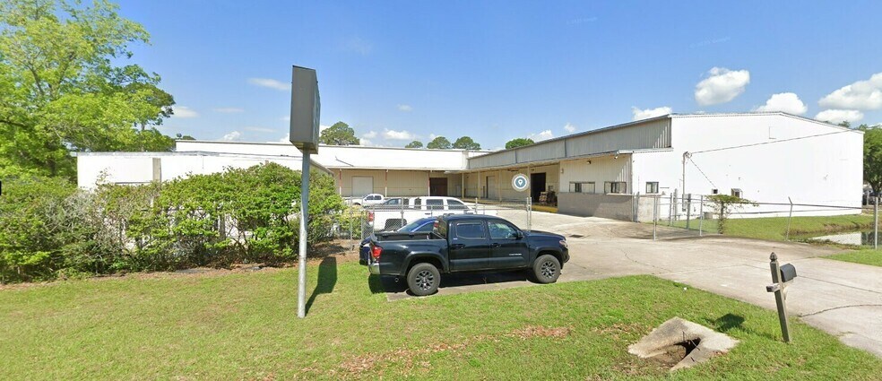 Primary Photo Of 735 N Fairfield Dr, Pensacola Industrial For Sale