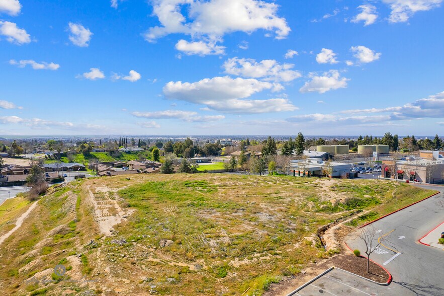 More Photos Of 2620 Bernard St, Bakersfield Land For Sale