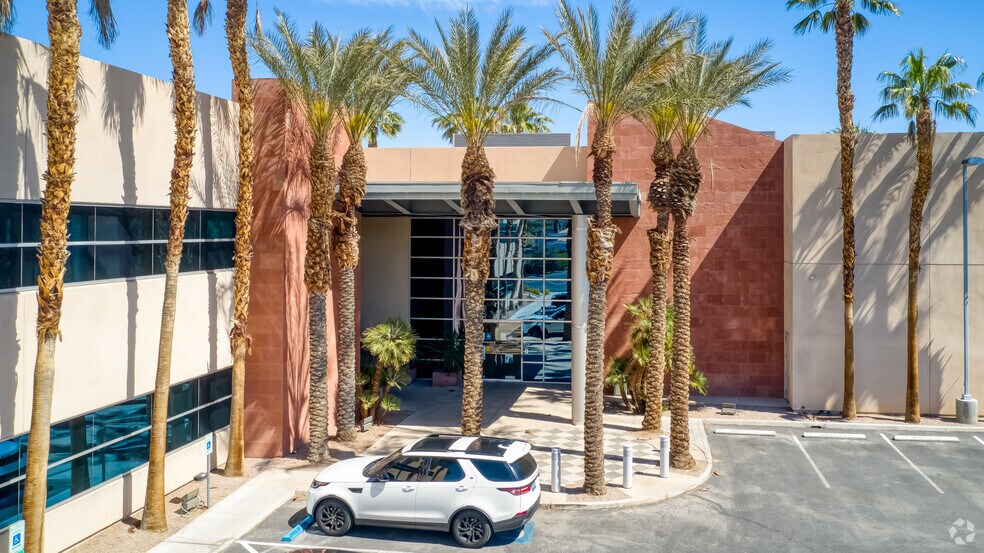 More Photos Of 6085 W Twain Ave, Las Vegas Office For Lease