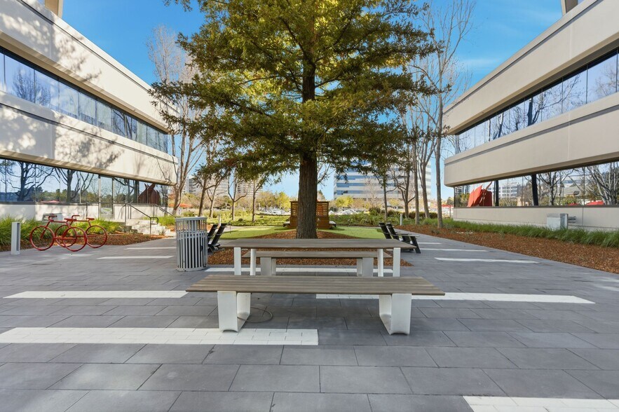 More Photos Of 1800 Gateway Dr, San Mateo Unknown For Lease