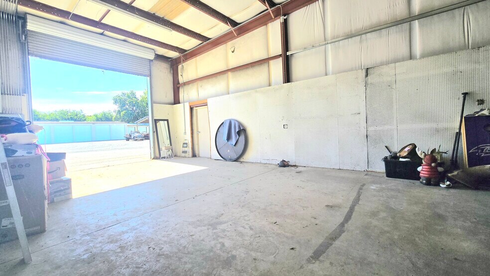 More Photos Of 22755 Antelope Blvd, Red Bluff General Retail For Lease