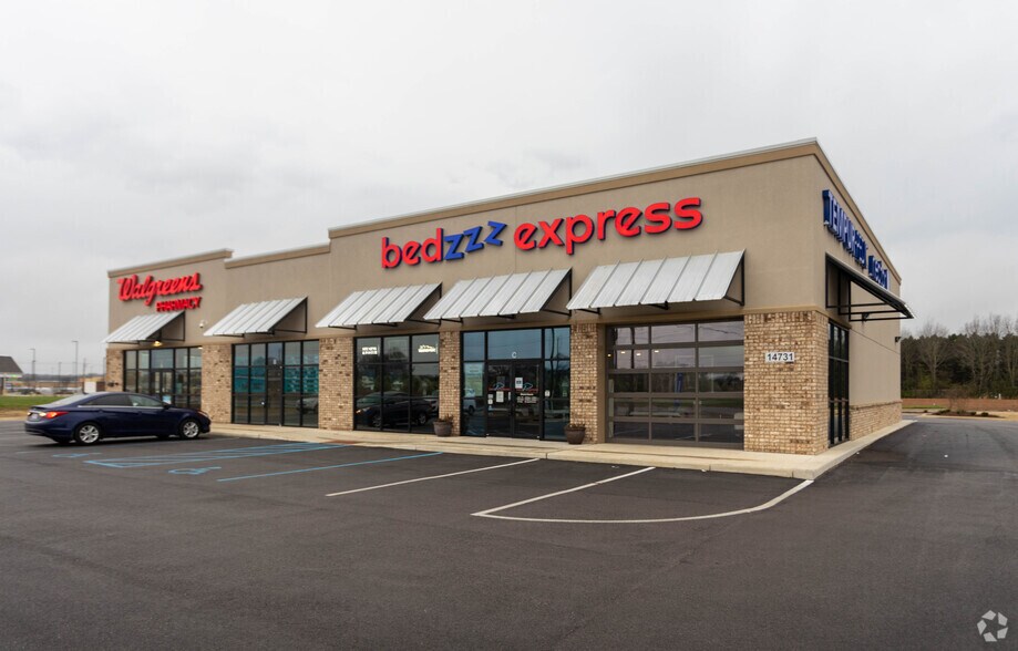 Primary Photo Of 14731 Highway 231 431 N, Hazel Green Storefront Retail Office For Lease