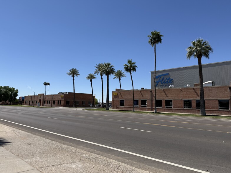 More Photos Of 1300 S Litchfield Rd, Goodyear Unknown For Lease