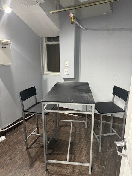 More Photos Of 1028 154th St, Whitestone Storefront Retail Office For Lease