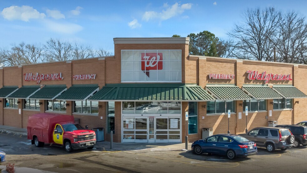 Primary Photo Of 3515 Park Ave, Memphis Drugstore For Sale