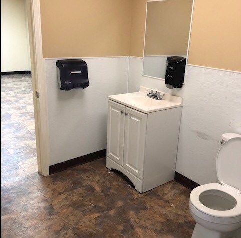 More Photos Of 6307 Broadway St, Pearland Storefront Retail Office For Sale