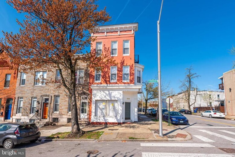 More Photos Of 1640 N Broadway, Baltimore Flex For Sale