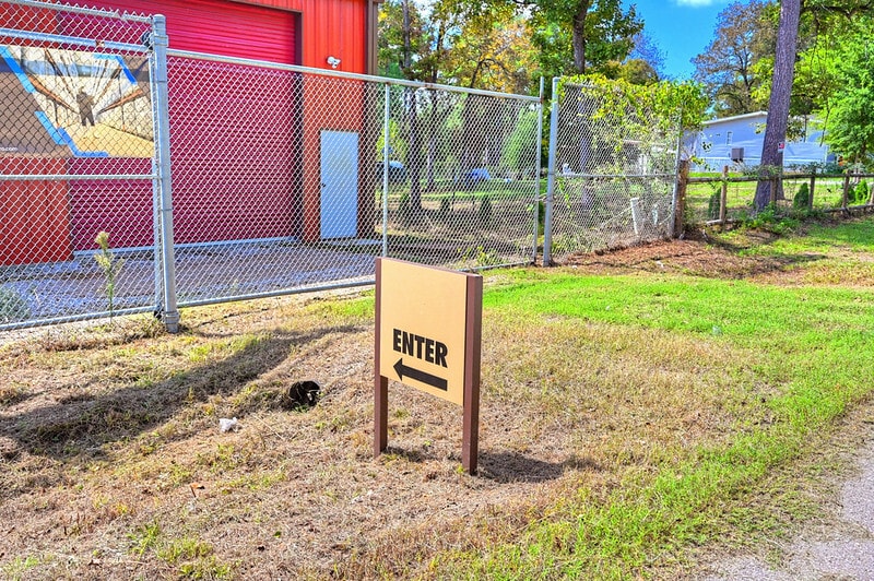 More Photos Of 28908 Richard Kaye Ln, Pinehurst Warehouse For Lease