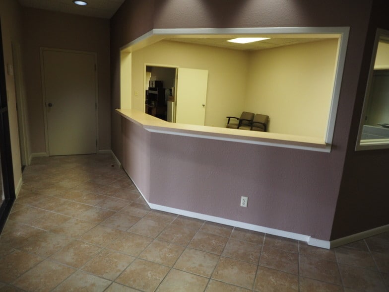 More Photos Of 7750 S Madison Ave, Indianapolis Medical For Lease