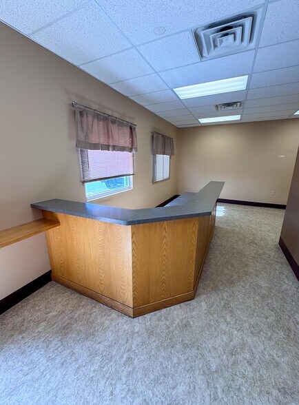 More Photos Of 803 18th Ave NW, Austin Restaurant For Sale