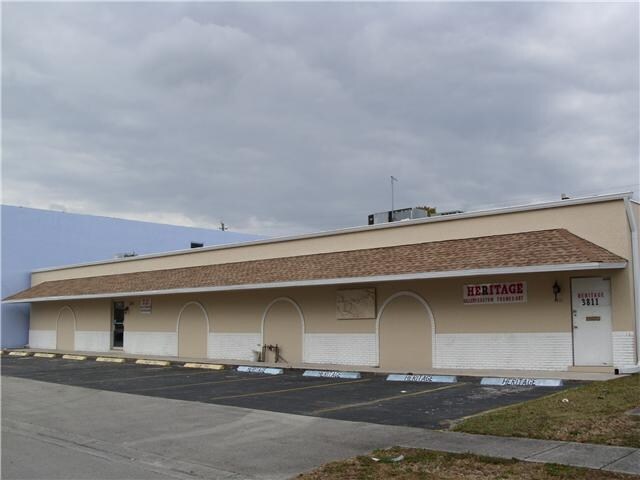 More Photos Of 3811 NW 49th St, Tamarac Light Distribution For Sale