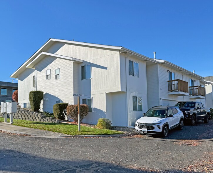 More Photos Of 3700 Carriage Park Ln, Yakima Apartments For Sale