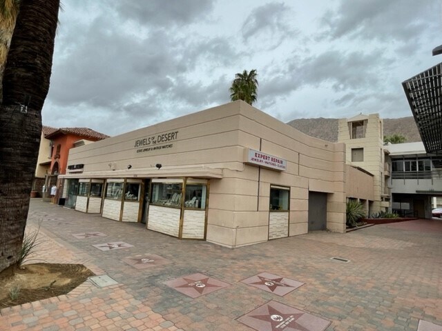 More Photos Of 100-139 S Palm Canyon Dr, Palm Springs Storefront Retail Office For Lease