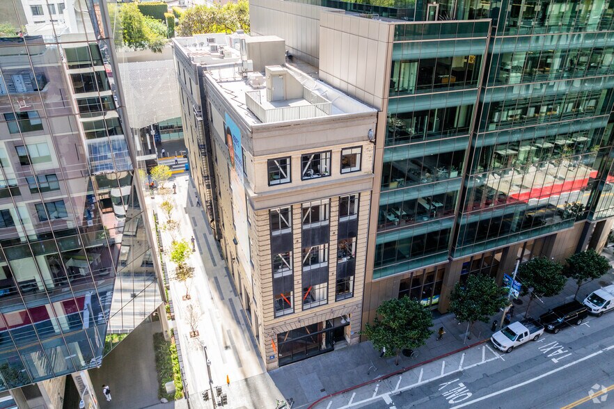 More Photos Of 2 Shaw Alley St, San Francisco Office For Lease