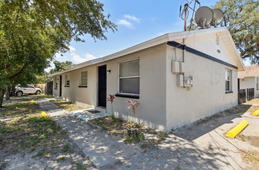 Primary Photo Of 4507-4517 E Giddens Ave, Tampa Multifamily For Sale