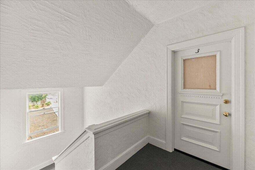 More Photos Of 950 East St, Pittsburg Apartments For Sale