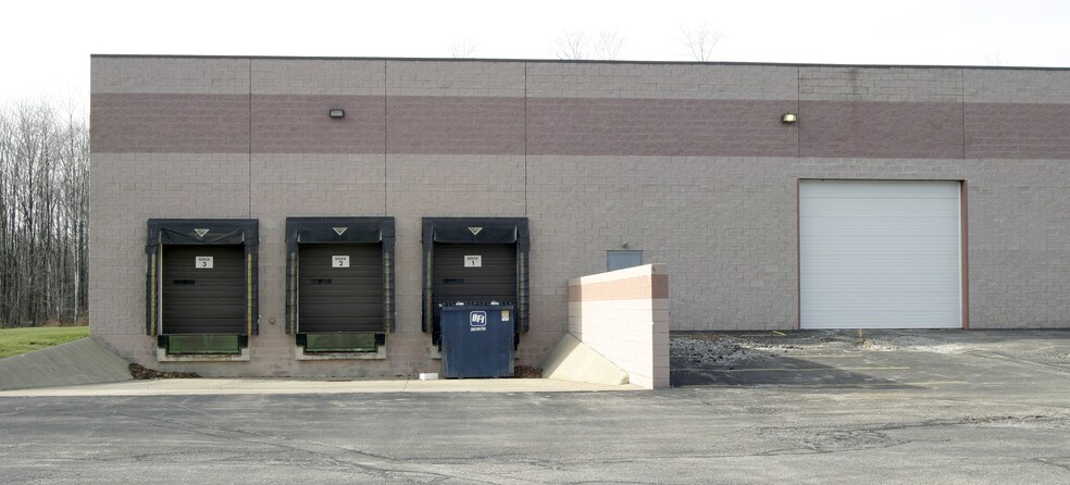 More Photos Of 22555 Ascoa Ct, Strongsville Warehouse For Sale