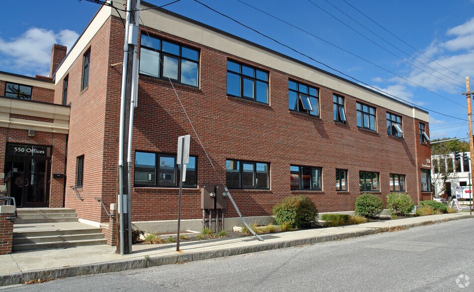 More Photos Of 550 Forest Ave, Portland Office For Lease
