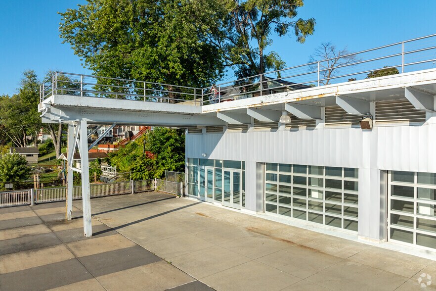 More Photos Of 2380 Military St, Port Huron Industrial For Sale