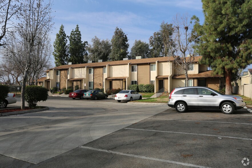 More Photos Of 2701 S Real Rd, Bakersfield Apartments For Sale