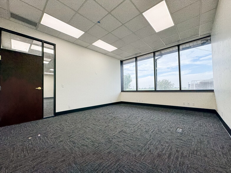 More Photos Of 6905 Us-95 Hwy, Fruitland Office For Lease