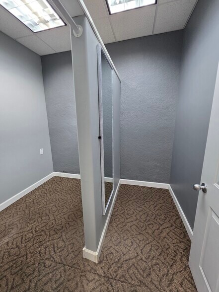 More Photos Of 205 Main St S, Minot Storefront Retail Office For Lease