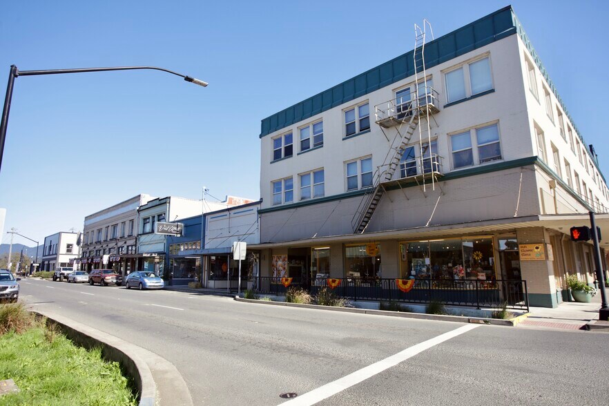 More Photos Of 7475 Alderbrook Rd, Tillamook Manufactured Housing Mobile Home Park For Sale