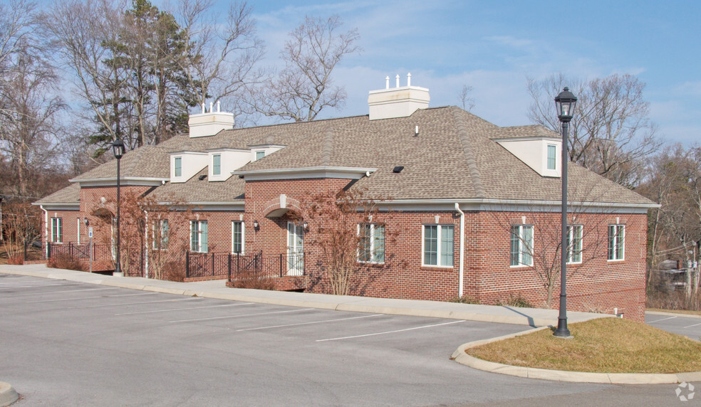 Primary Photo Of 6223 Highland Place Way, Knoxville Office For Lease