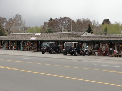 Primary Photo Of 406 Hwy 24 N, Buena Vista Hotel For Sale