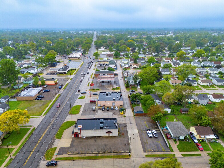 More Photos Of 15163 E 10 Mile Rd, Eastpointe Freestanding For Sale