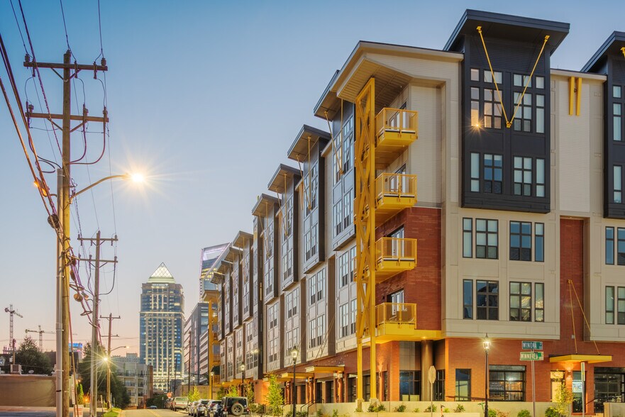 More Photos Of 1425 Winnifred St, Charlotte Apartments For Lease