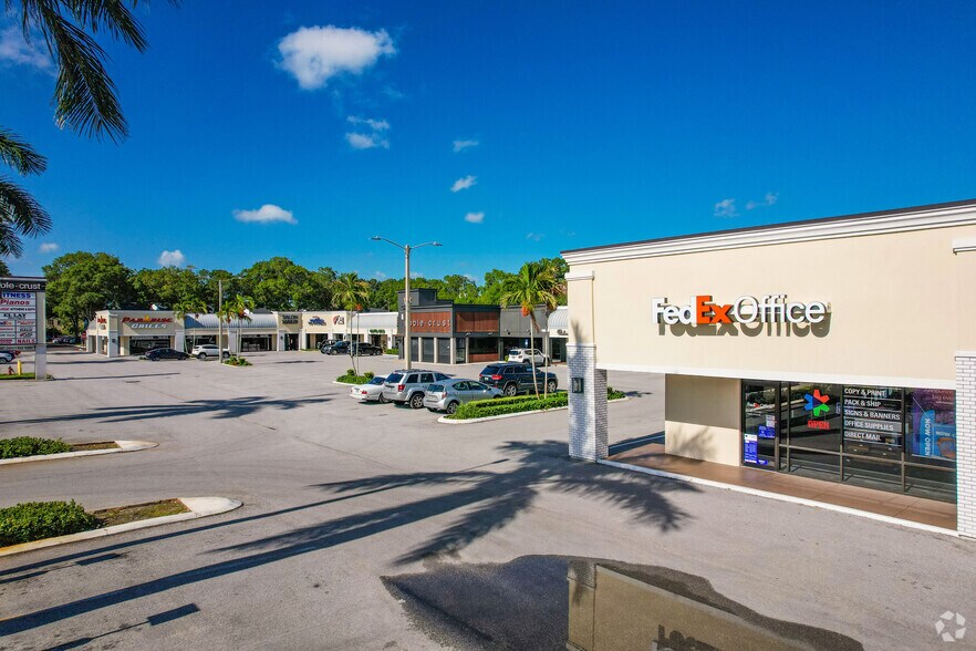 More Photos Of 11602-11640 N Dale Mabry Hwy, Tampa Unknown For Lease