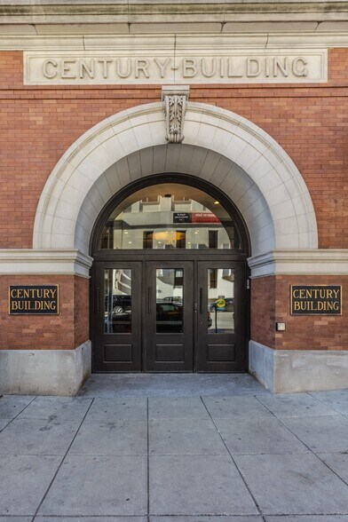 More Photos Of 36 S Pennsylvania St, Indianapolis Office For Lease