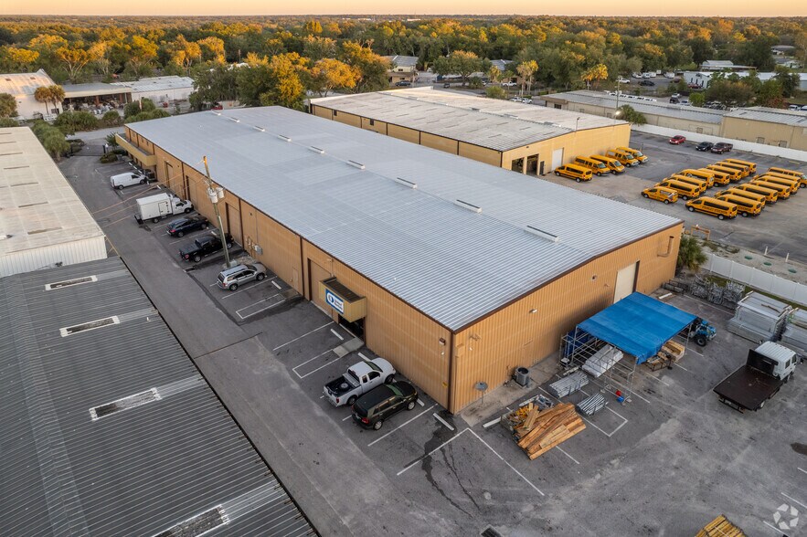 More Photos Of 1767 Benbow Ct, Apopka Warehouse For Lease