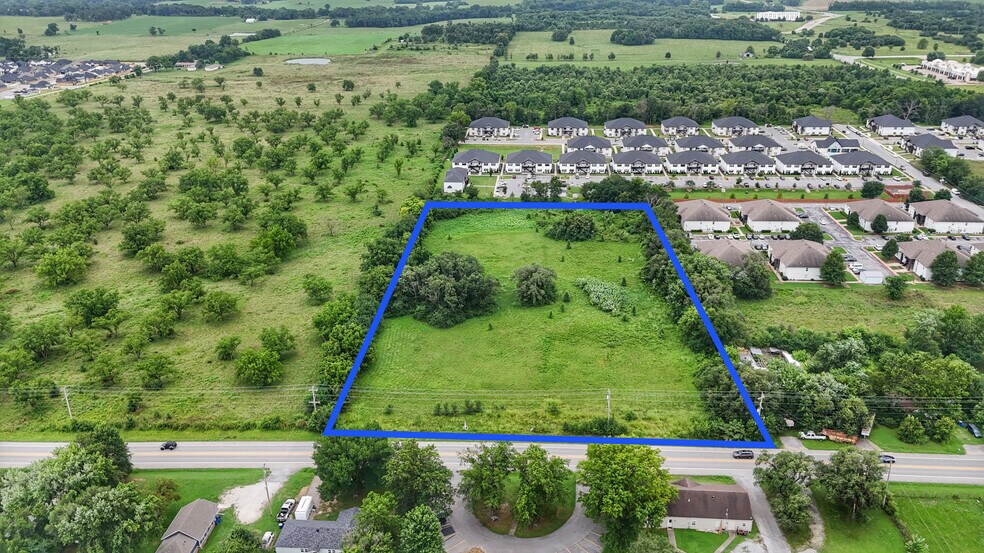 More Photos Of SW Regional Airport Boulevard, Bentonville Land For Sale