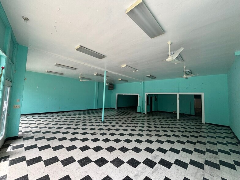 More Photos Of 423-427 S Bascom Ave, San Jose Unknown For Lease