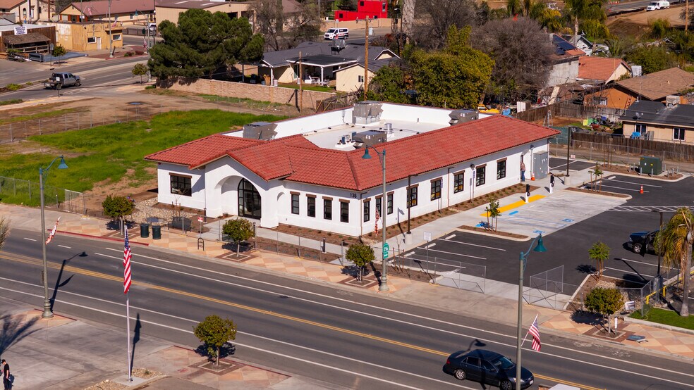 More Photos Of 132 Valencia St, Woodlake Healthcare For Sale