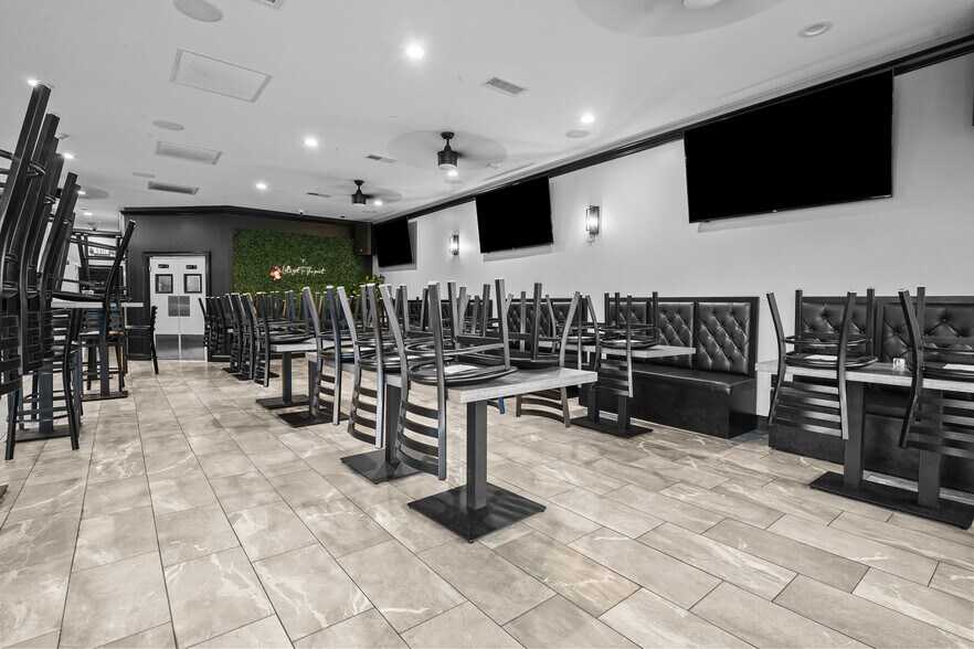 More Photos Of 1294 Chalkstone Ave, Providence Restaurant For Sale