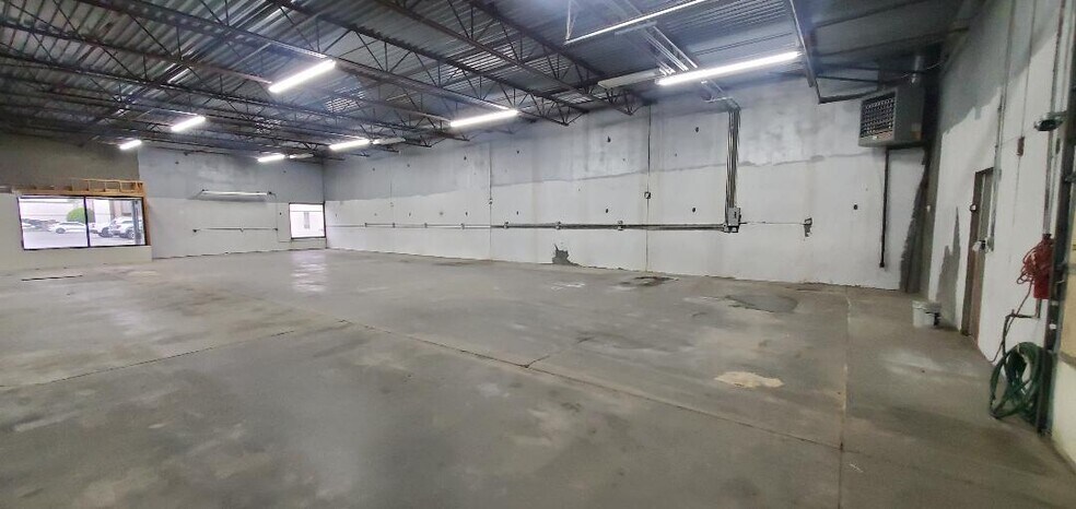 More Photos Of 900 N 400 W, North Salt Lake Industrial For Sale