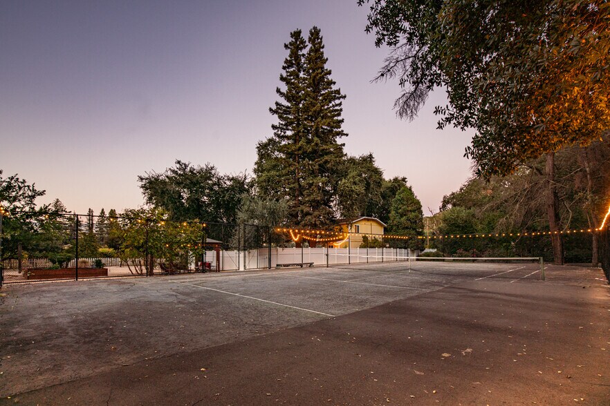 More Photos Of , Fairfield Unknown For Sale