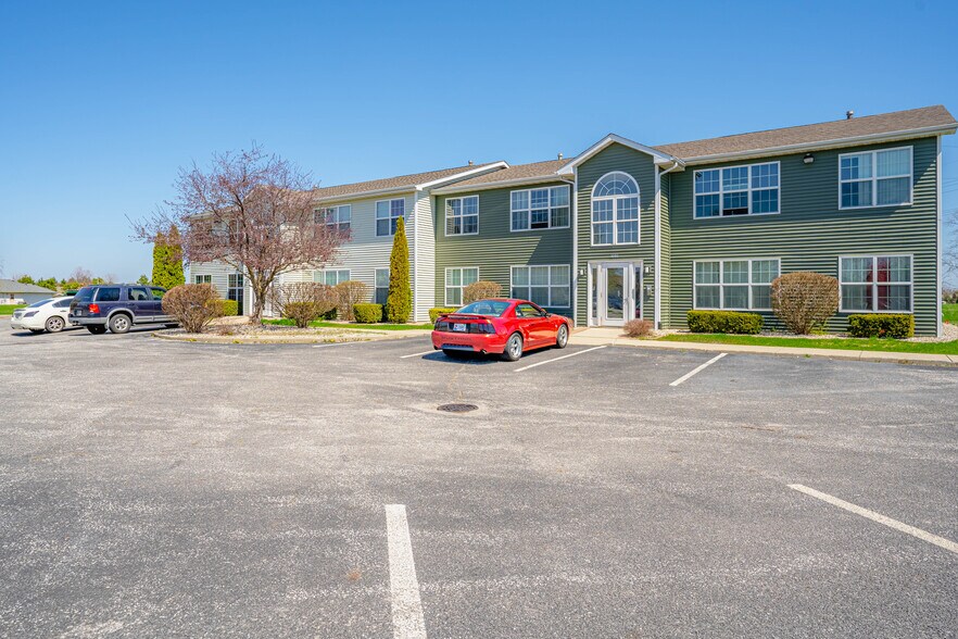 Primary Photo Of 1080 W 85th Ave, Merrillville Apartments For Sale
