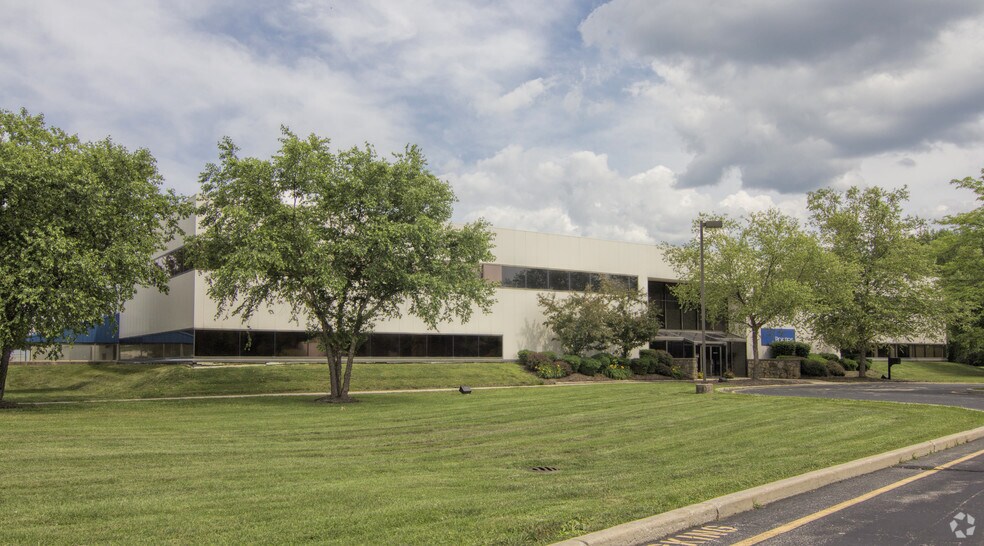 More Photos Of 2000 E 196th St N, Westfield Warehouse For Lease